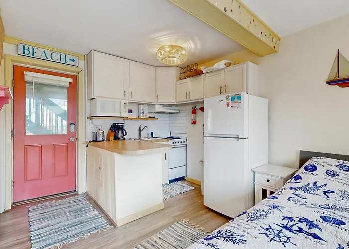 Haodc30 Romantic Hatteras Studio With Rooftop Ocean Views, Club Hatteras Access